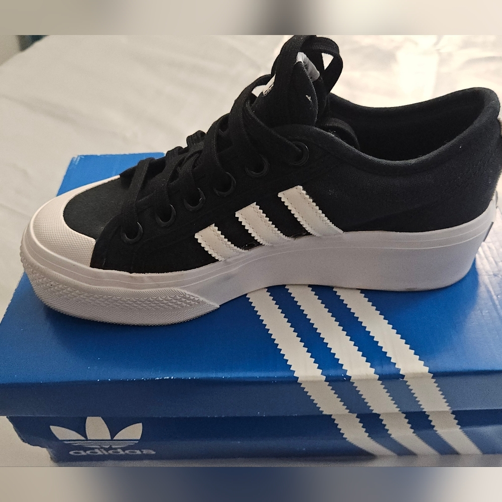 Adidas Women's Classic Black and White Sneakers